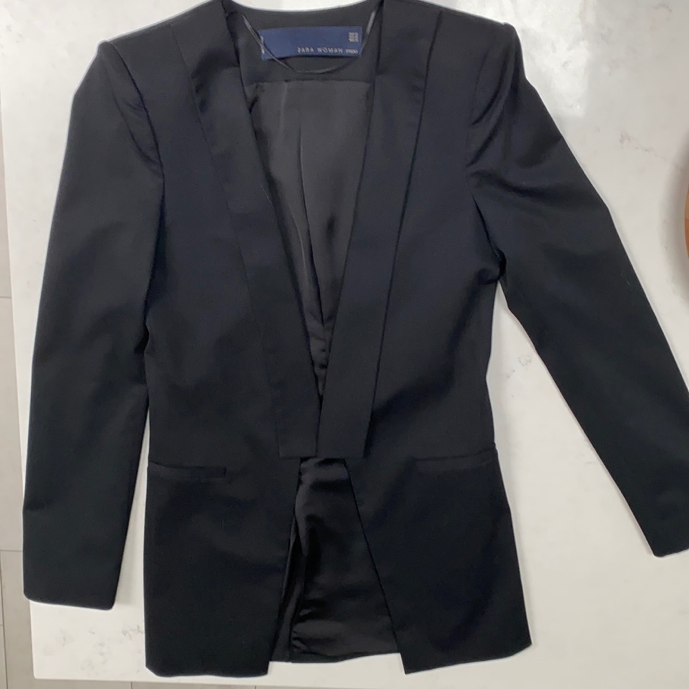 Zara Blazer w/ Long Lapels